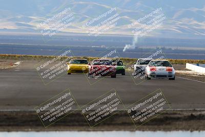 media/Nov-16-2025-CalClub SCCA (Sun) [[2975c16dfc]]/Group 6/Turn 1/